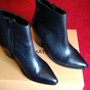 Le Chateau Black Heeled Boots